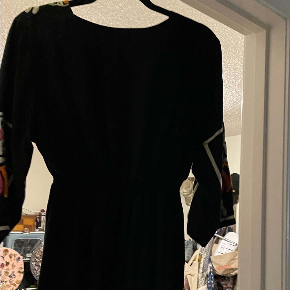Source Unknown Black Dress with Colorful Embroidery - Picture 7 of 9